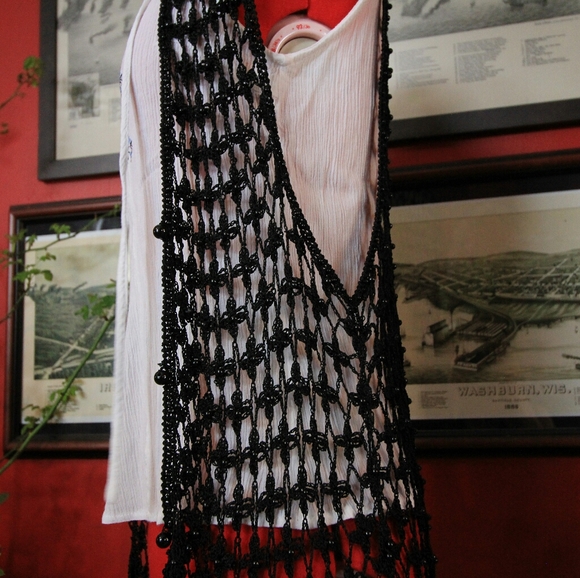 Black Open-Knit Vest - Picture 2 of 7